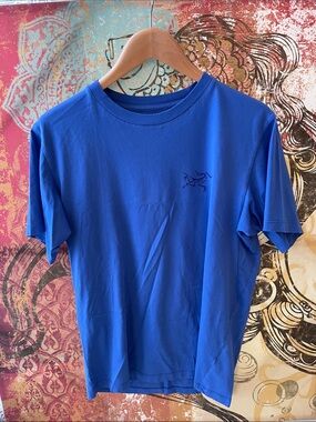 Arc'teryx Men's Crewneck Tee in Royal Blue